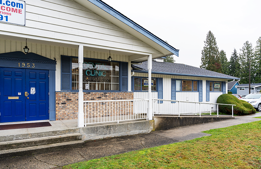 Exterior of the Gentle Smile Dental building on Como Lake Ave in Coquitlam, BC